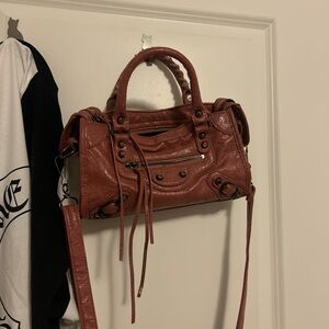 Stylish Women's Leather Handbag - burgundy